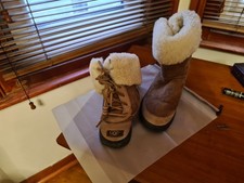 Ugg australia women for sale  LONDON