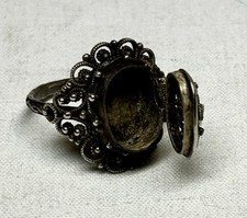 Ancienne bague poison d'occasion  Ferrières-en-Gâtinais