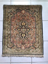 Joli tapis oriental d'occasion  Paris XX