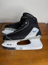 Patins de gelo Nike Tuuk masculino tamanho 9 M euro 42 preto prata usado veja fotos como estão comprar usado Patins de gelo Nike Tuuk masculino tamanho 9 M euro 42 preto prata usado veja fotos como estão comprar usado  Enviando para Brazil