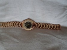 Montre femme rose d'occasion  Boulogne-Billancourt