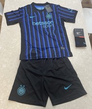 Maglia pantalone calzini usato  Vimodrone