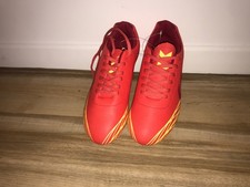 Hummel chaussures hattrick d'occasion  Saint-Germain-en-Laye