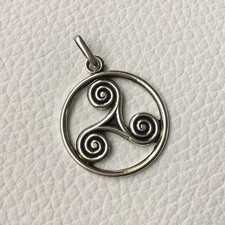 Pendentif triskell argent d'occasion  Nantes-