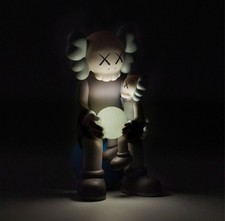 Sculpture kaws holiday d'occasion  Saint-Jean-Pied-de-Port