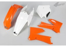 Ufo plast kit usato  Massa di Somma
