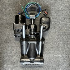 Freshwate Evinrude Johnson Power Trim & Tilt Unit E-TEC 90-250HP 5005115 5007662 comprar usado Freshwate Evinrude Johnson Power Trim & Tilt Unit E-TEC 90-250HP 5005115 5007662 comprar usado  Enviando para Brazil