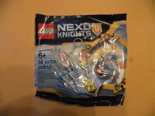 Lego 5004911 nexo usato  Firenze