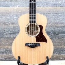 Baixo elétrico acústico portátil Taylor GS Mini-e Maple Bass escala curta com bolsa comprar usado  Enviando para Brazil