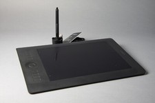 Wacom intuos touch usato  Roma