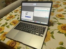 Macbook pro 2020 usato  Marsala