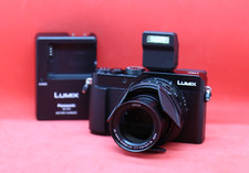 Câmera Digital Panasonic LUMIX LX100 II 17.0MP - Preta com Lente (Obturador Ct: 271) comprar usado Câmera Digital Panasonic LUMIX LX100 II 17.0MP - Preta com Lente (Obturador Ct: 271) comprar usado  Enviando para Brazil