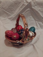 Panier oeufs paques d'occasion Panier oeufs paques d'occasion  Sainte-Cécile-les-Vignes
