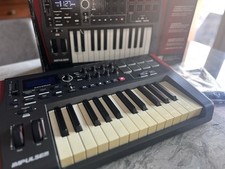 Bundle controller midi usato  Genova