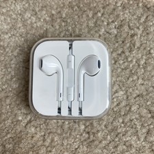 New apple iphone for sale  Ames
