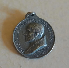 Medaglia papa pio usato  Crescentino
