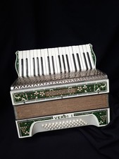 Piano accordéon hohner d'occasion  Châteauneuf-la-Forêt