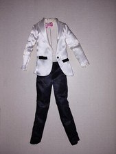 Barbie ken smoking usato  Pomezia