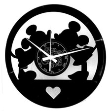 Instant karma clocks usato  Roccagloriosa