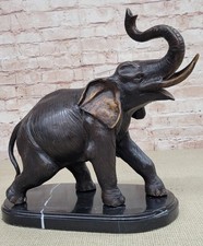 Stunning and lifelike d'occasion  Expédié en Belgium