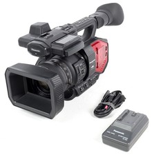 Panasonic dvx200 videocamera usato  Spedire a Italy