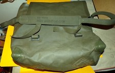 Musette militaire plastique d'occasion  Le Thor