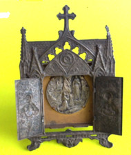 Petit triptyque religieux d'occasion  Wingles
