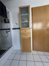 Badezimmer hängeschrank türe gebraucht kaufen  Ammerndorf
