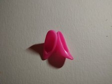 Barbie chaussure rose d'occasion  Mareuil-sur-Lay-Dissais