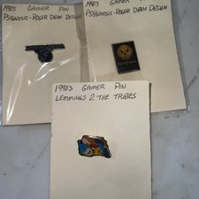 Pin's d'occasion  Expédié en Belgium