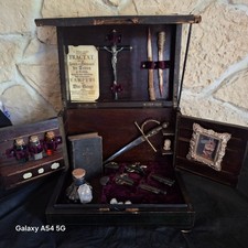 Halloween coffret kit d'occasion  Champagnole