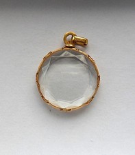 Pendentif medaillon 18k d'occasion  Fosses
