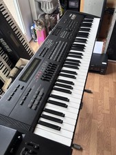 Roland jv1000 expanded d'occasion  Grandvilliers