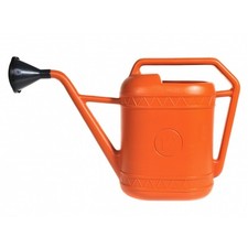 Annaffiatoio plastica giardino usato  Tivoli