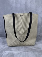 Borsa loewe puzzle usato Borsa loewe puzzle usato  Spedire a Italy