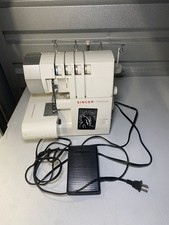 Máquina de costura Singer 14CG754 ProFinish™ OverLock Serger com pedal, cabo de alimentação comprar usado  Enviando para Brazil