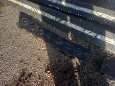 Defender 110 sill for sale  STROUD