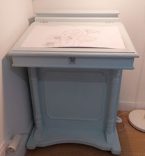 Bureau pupitre enfant d'occasion  La Rochelle