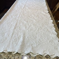 Vintage matelasse coverlet for sale  New Lenox