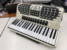 Acordeão para piano BUGARI Championfisa 240CH 120 baixos 41 teclas feito na Itália com estojo comprar usado  Enviando para Brazil