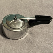 Hawkins pressure cooker for sale  BRADFORD