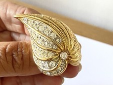 Broche nina ricci d'occasion  Lyon VII