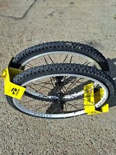 XRPVUELTA RODAS ESPECIAIS EXTRA LITE ARO TIOGA 26 PNEUS VERMELHOS PHENIX 26x1,90 cubos -, usado comprar usado  Enviando para Brazil