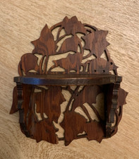 Prateleira de madeira vintage EASTLAKE BLACK FOREST trabalho aberto escultura folhas de carvalho suporte 6", usado comprar usado  Enviando para Brazil