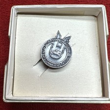✨Encontrar armazenamento✨ BF GOODRICH SILVERTOWN SAFETY AWARD - LAPELA TRASEIRA PARAFUSO - PIN comprar usado  Enviando para Brazil
