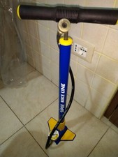 Pompa per bicicletta usato  Cosenza