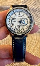 Relógio Citizen Calendrier Eco-Drive World Time mostrador branco - 44mm - BU2020-02A comprar usado Relógio Citizen Calendrier Eco-Drive World Time mostrador branco - 44mm - BU2020-02A comprar usado  Enviando para Brazil