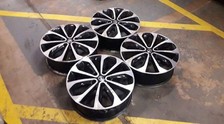 Nissan qashqai alloy for sale  CREDITON