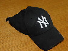 Casquette noire new d'occasion  Saint-Louis