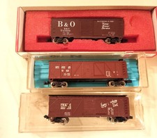 Boxcars various roads for sale  DUNDEE